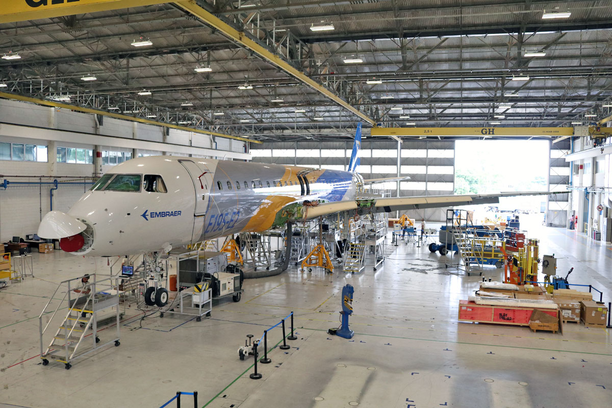 fábrica de aviões no brasil