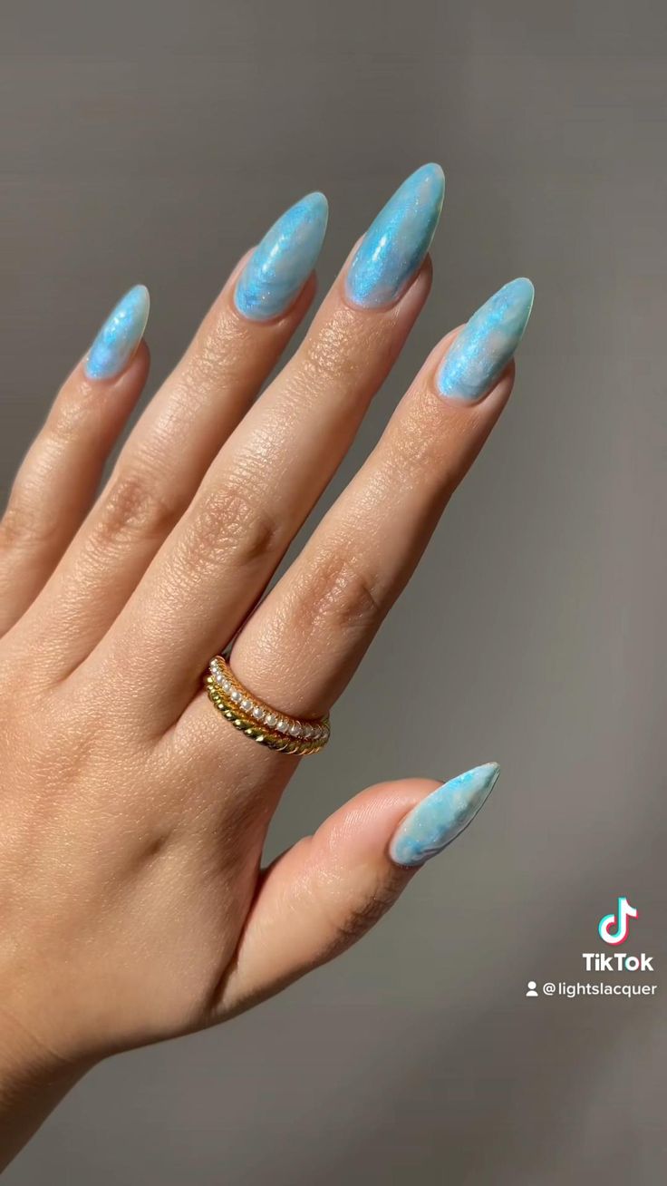 Oyster Shell Nails 