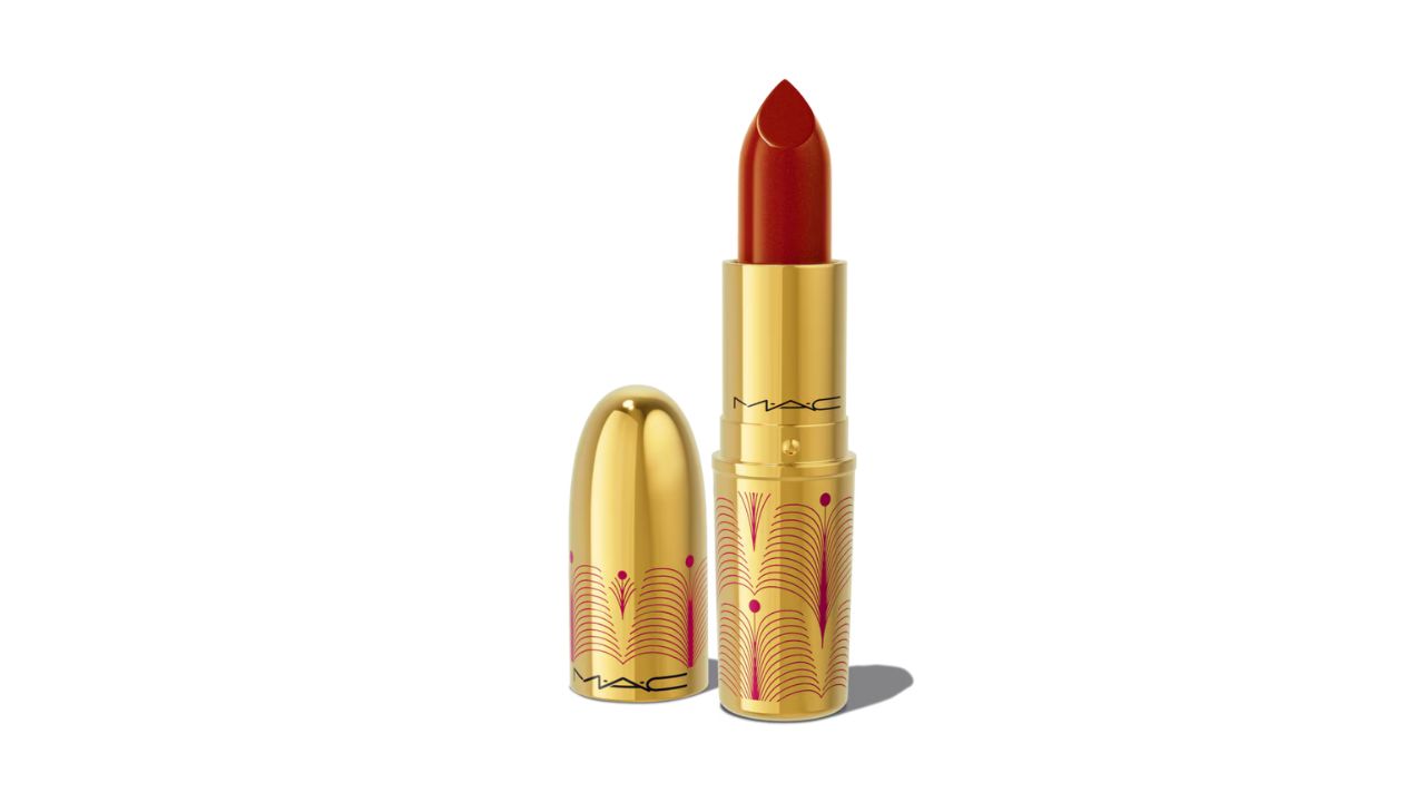 Batom Frost Edição Give Them Gold - MAC Cosmetics